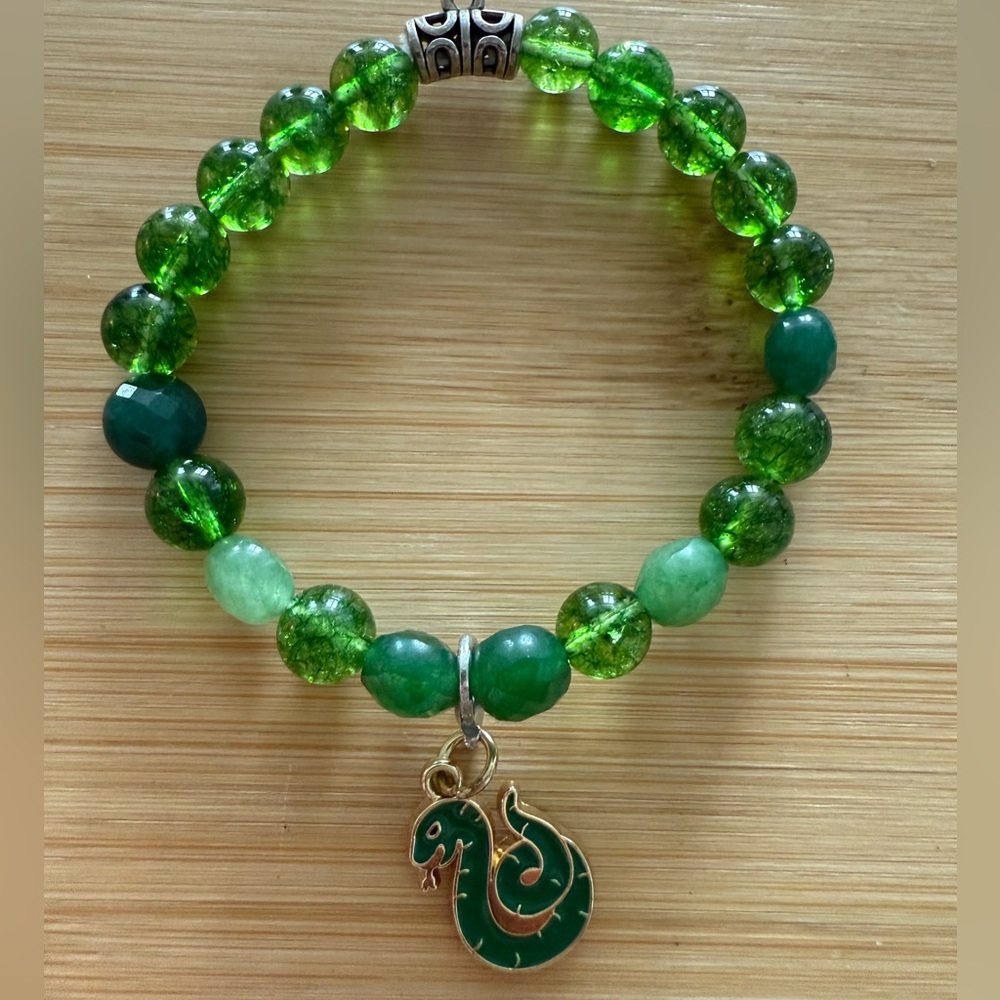 Peridot,crackled quartz & emerald gemstone bracelet w/Slytherin detachable charm